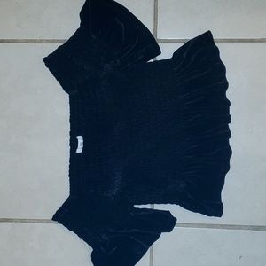 Velvet feel crop top